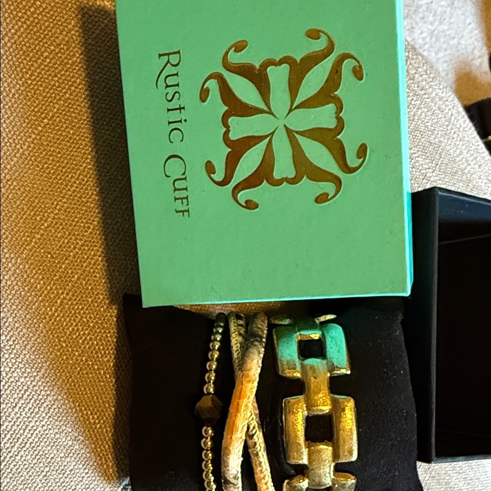 Rustic Cuff Bracelet Set - Picture 4 of 5